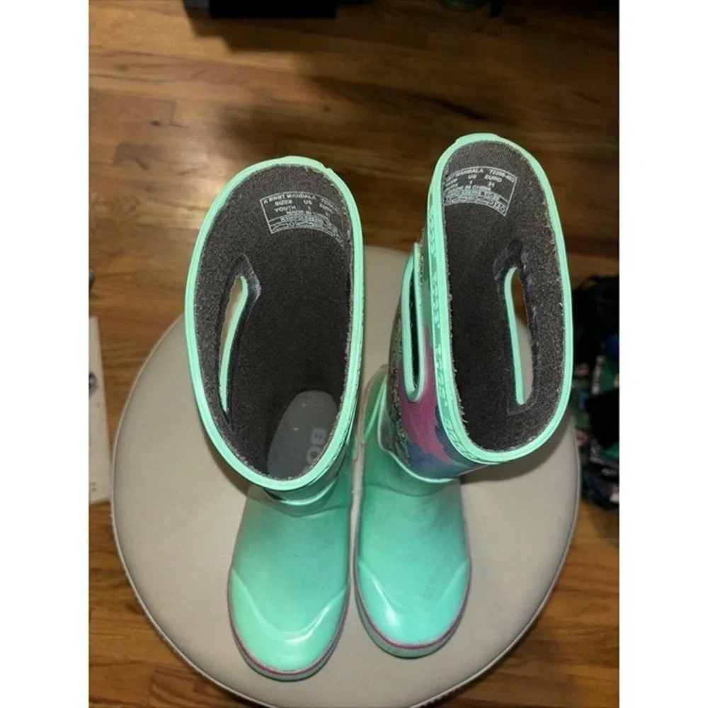 Bogs rain boots